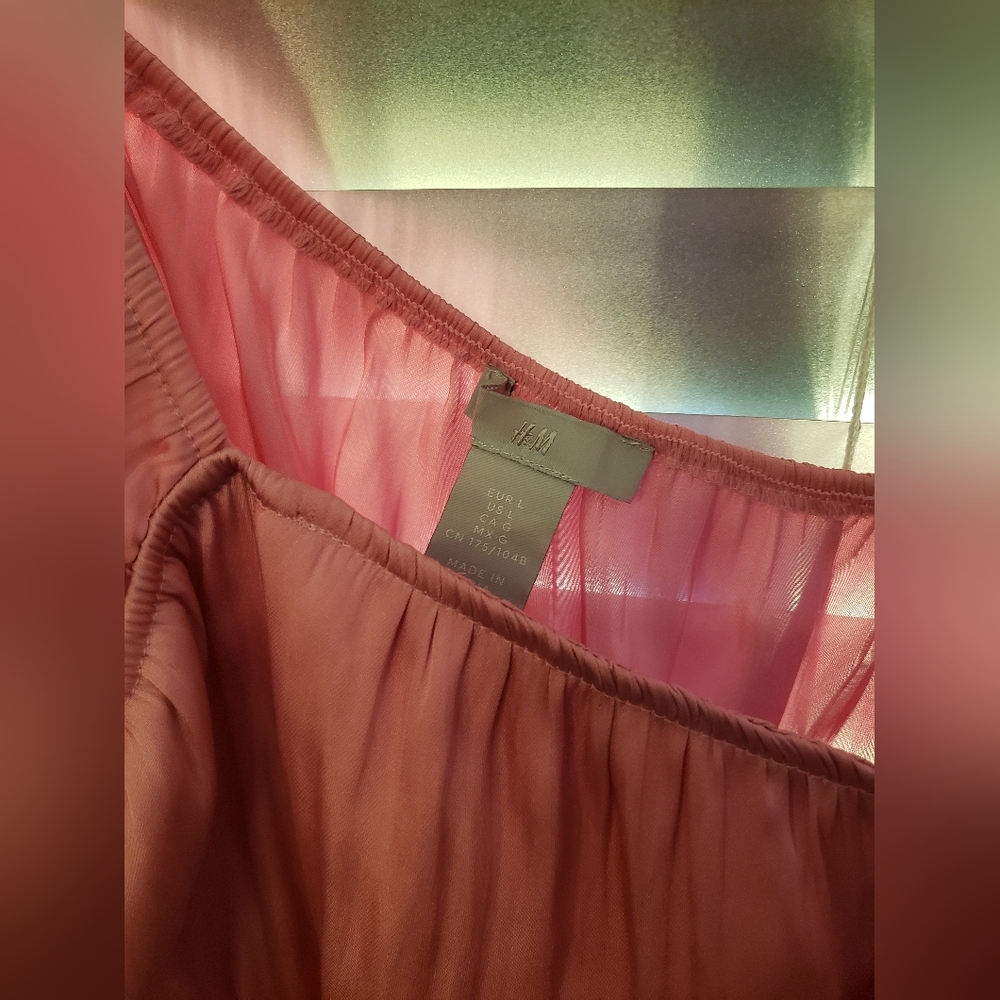Rose Rouche Blouse - Picture 4 of 13